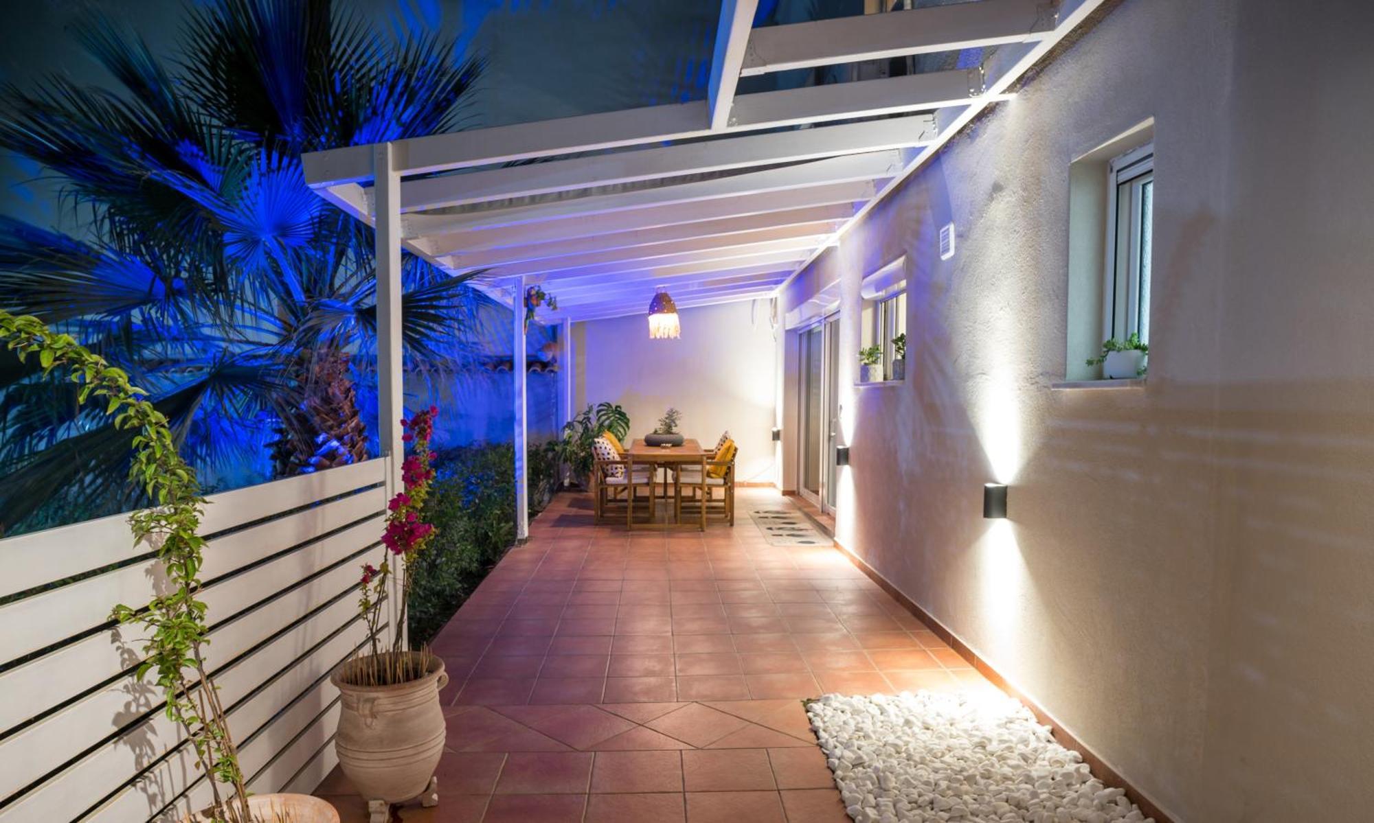 Coconut Blue Apartment Itea Exterior foto