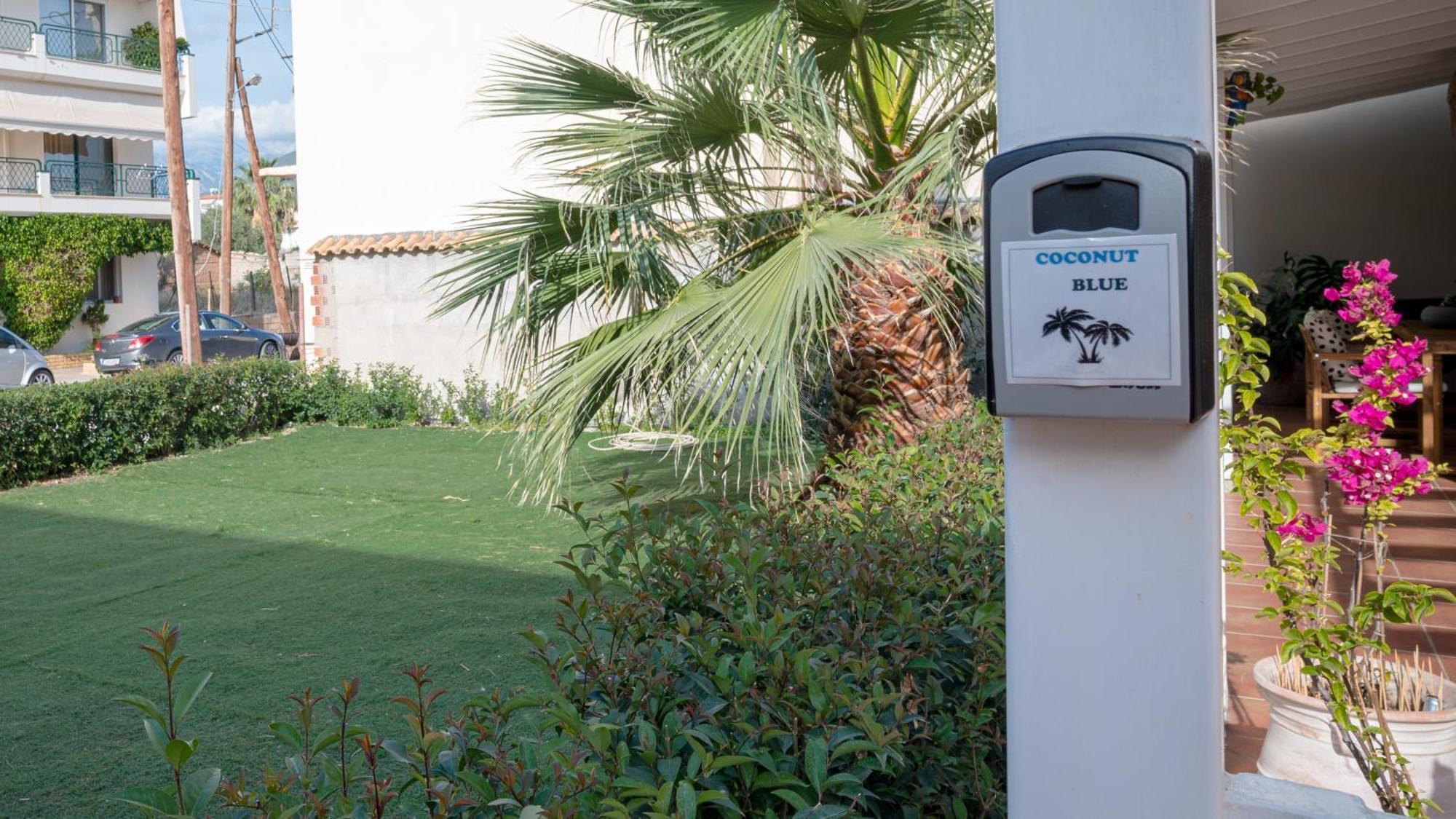 Coconut Blue Apartment Itea Exterior foto