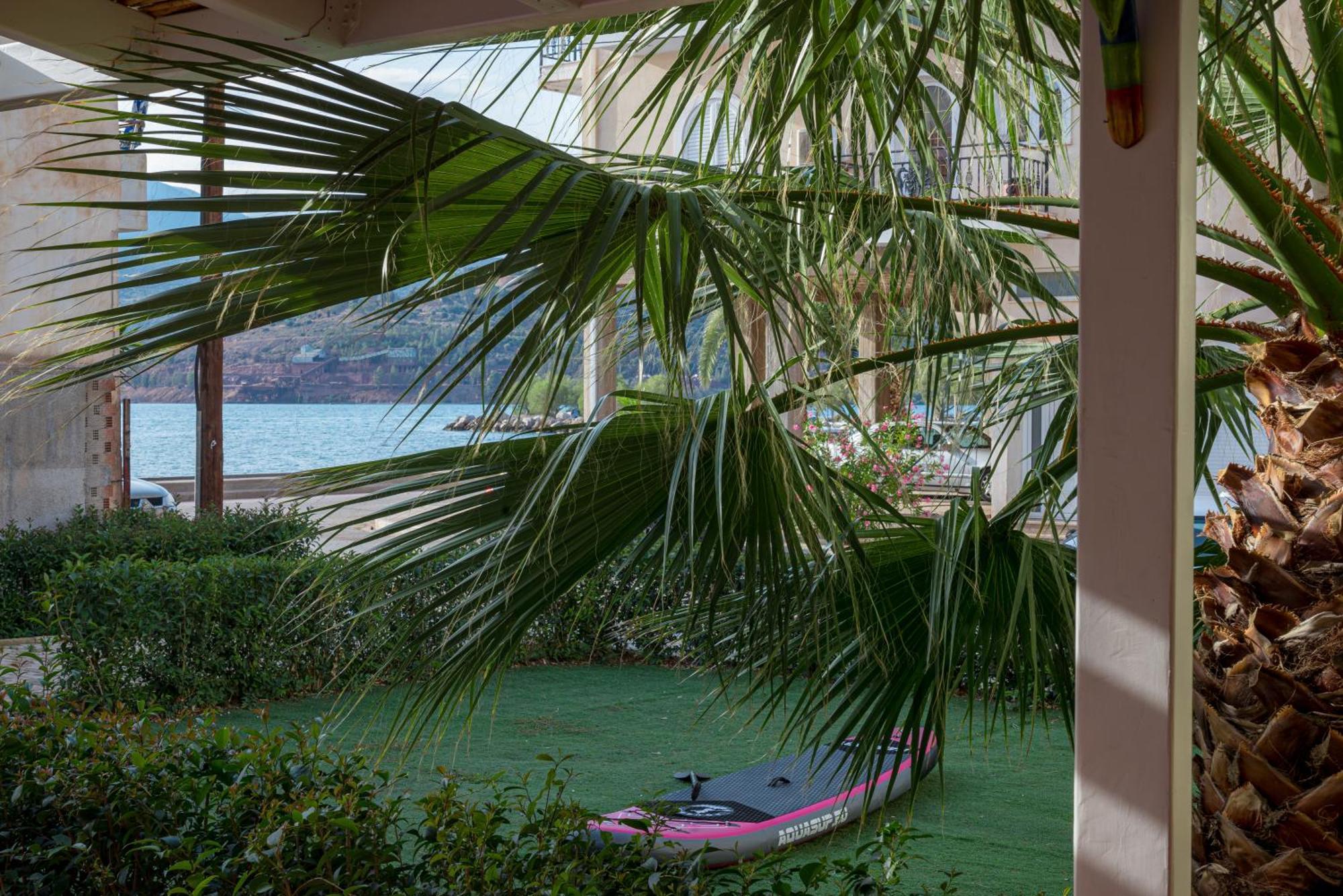 Coconut Blue Apartment Itea Exterior foto