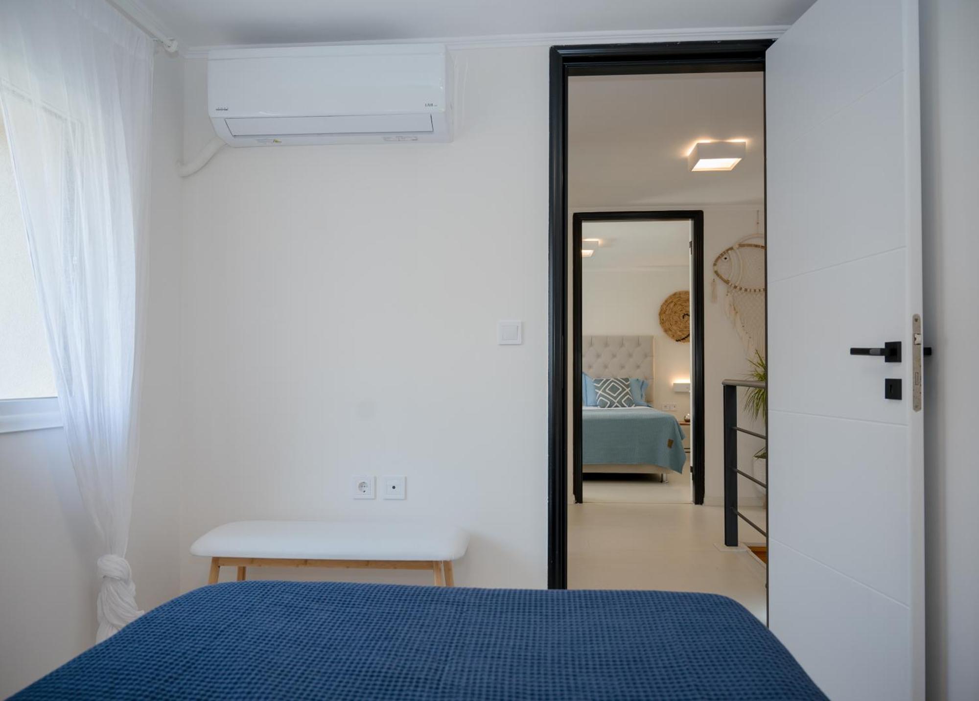 Coconut Blue Apartment Itea Exterior foto